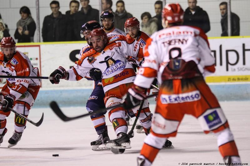 Clermont-Ferrand 1 - 8 Cholet 