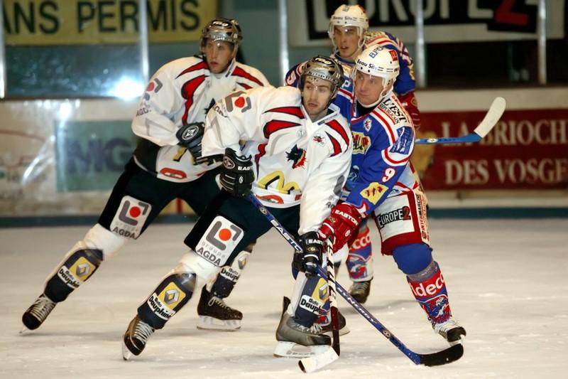 Epinal  1 - 4 Grenoble 