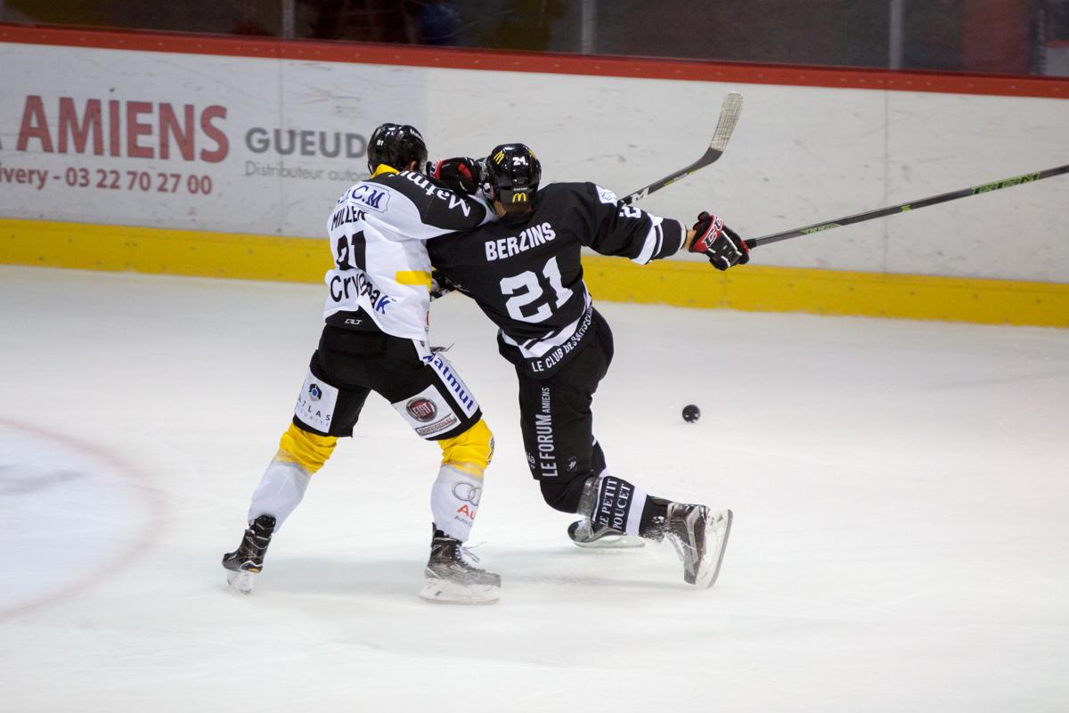 Amiens  2 - 5 Rouen