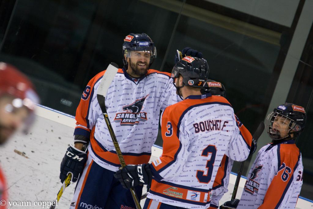 Mont-Blanc 2 - 4 Clermont-Ferrand