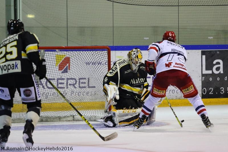 Rouen 2 - 3 Grenoble 