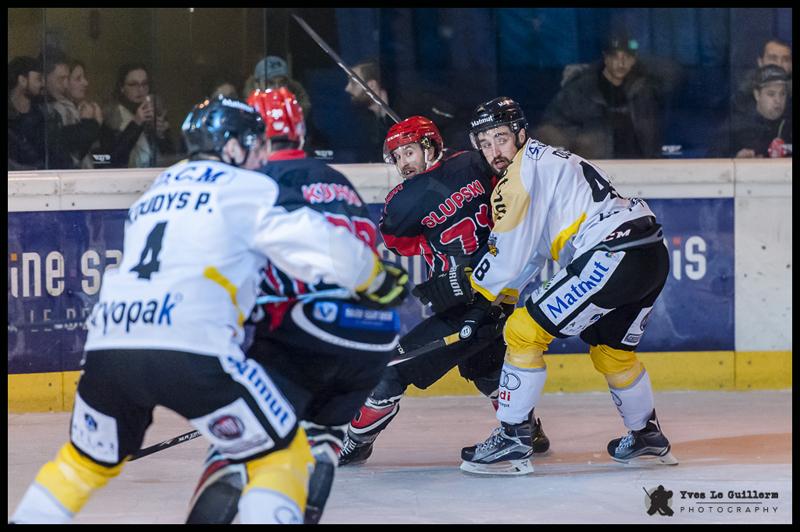 Neuilly/Marne 4 - 8 Rouen
