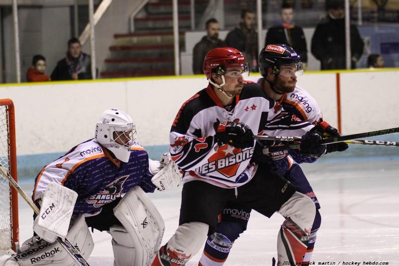 Clermont-Ferrand 1 - 3 Neuilly/Marne