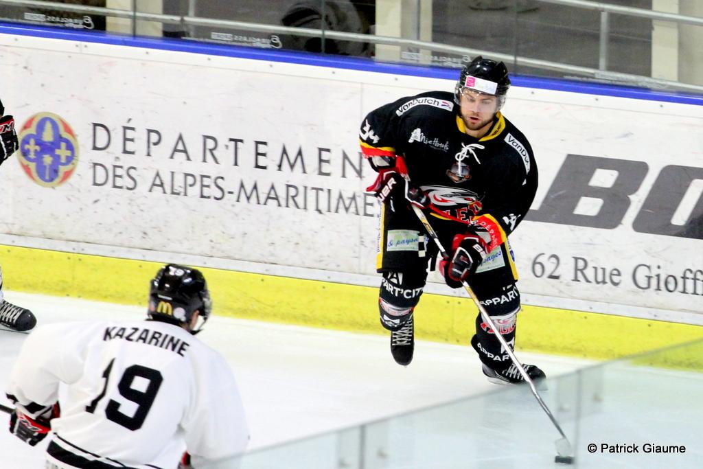 Nice 1 - 3 Amiens 