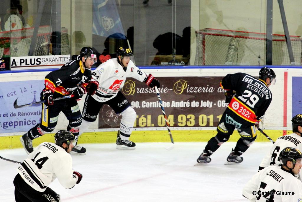 Nice 1 - 3 Amiens 