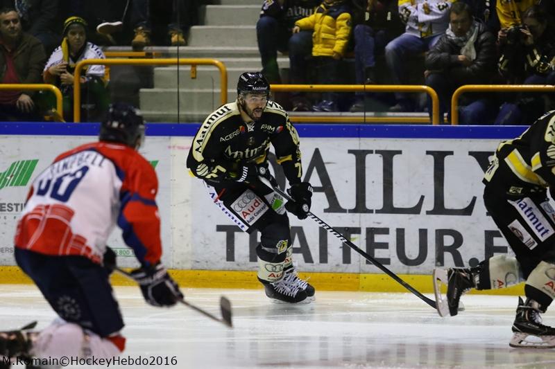 Rouen 1 - 3 Angers 