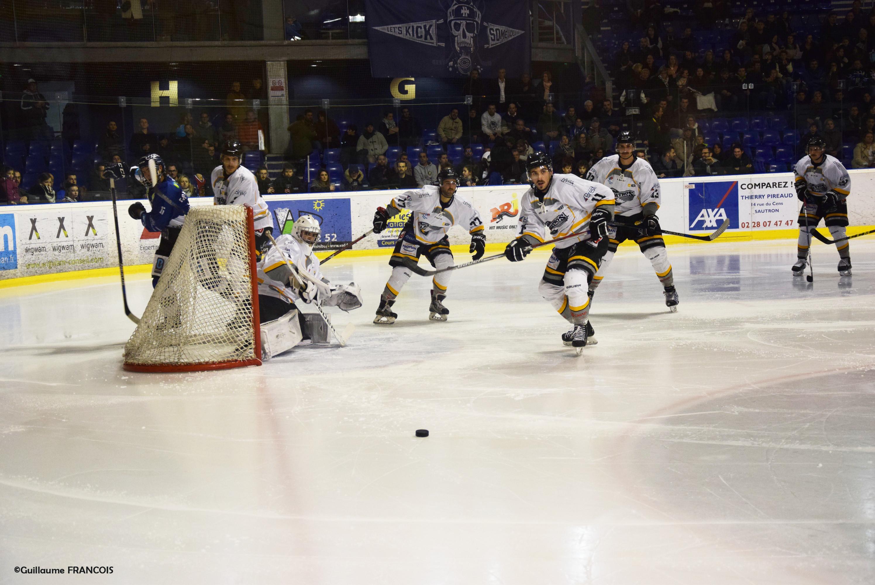 Nantes 3 - 5 Brest 