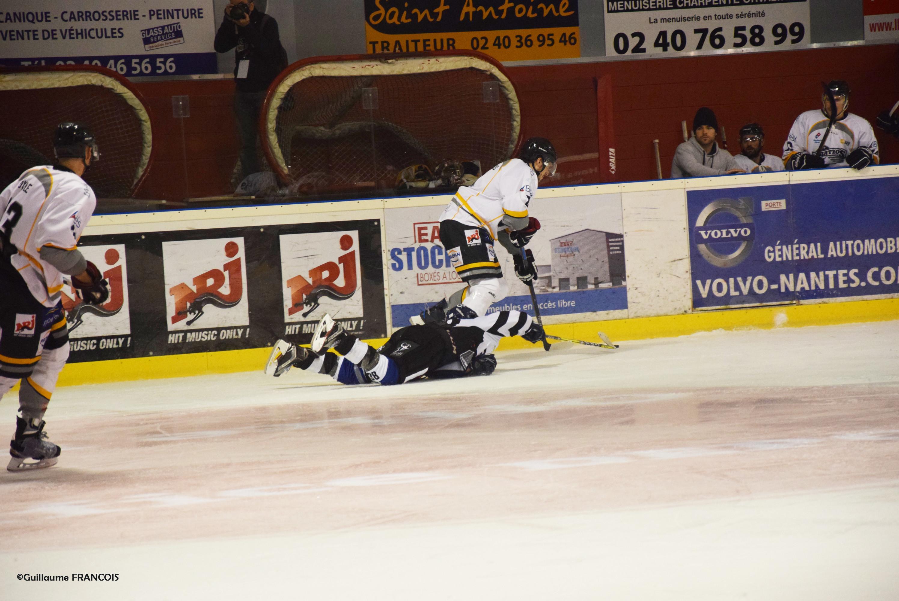 Nantes 3 - 5 Brest 