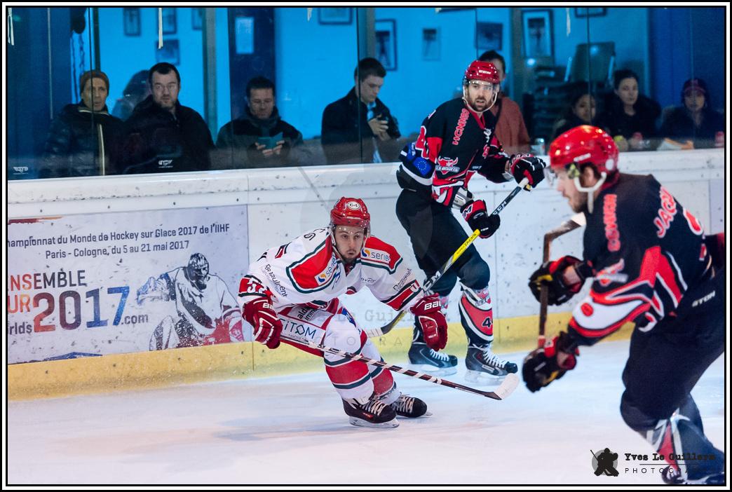 Neuilly/Marne 3 - 2 Anglet