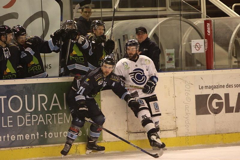 Tours  6 - 5 Nantes