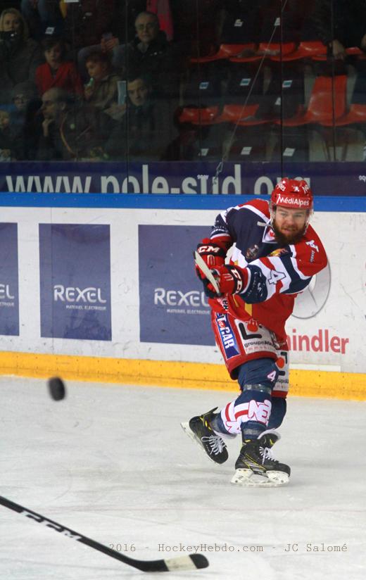 Grenoble  2 - 0 Chamonix / Morzine