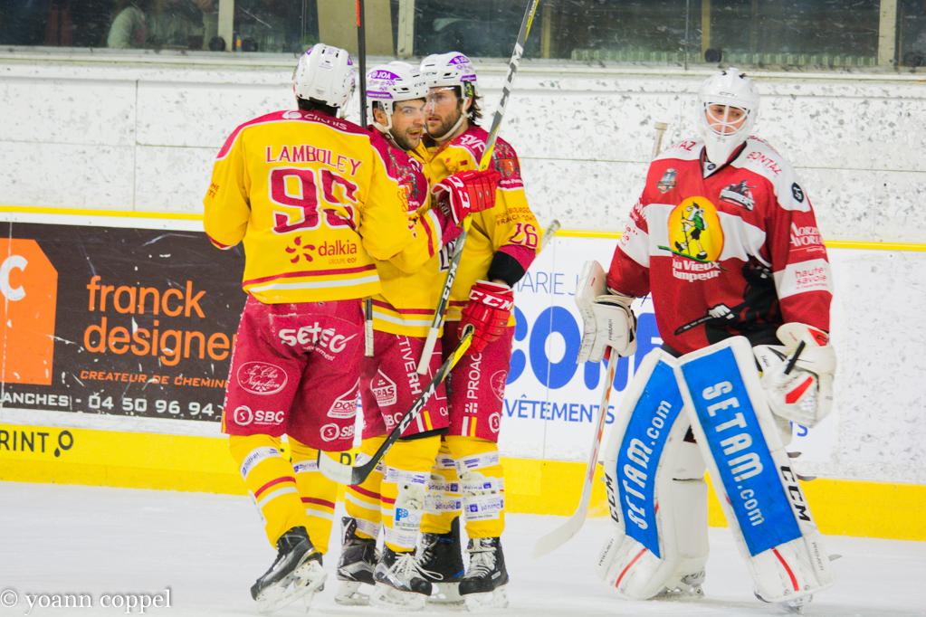 Chamonix / Morzine 2 - 1 Dijon 