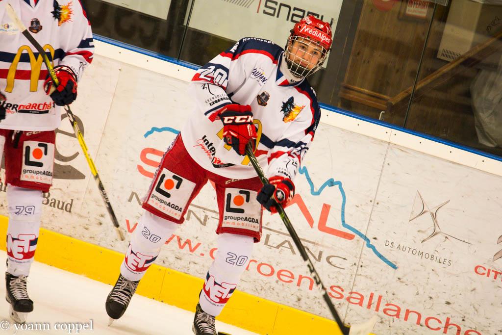 Chamonix / Morzine 0 - 5 Grenoble 