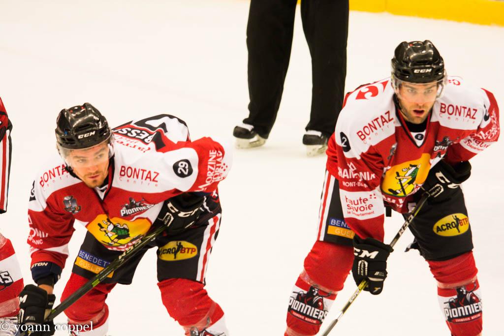 Chamonix / Morzine 0 - 5 Grenoble 