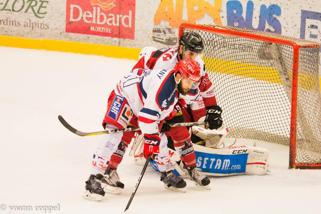 Chamonix / Morzine 0 - 5 Grenoble 