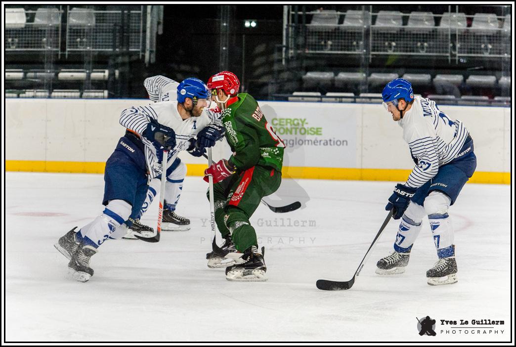 Cergy-Pontoise 3 - 1 Paris (FV)