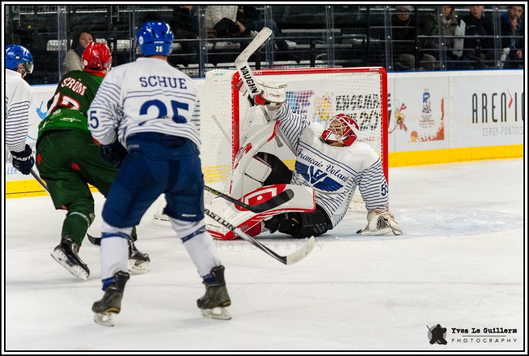 Cergy-Pontoise 3 - 1 Paris (FV)
