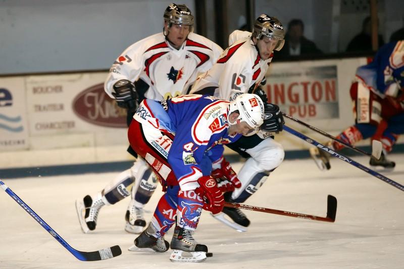 Epinal  1 - 4 Grenoble 
