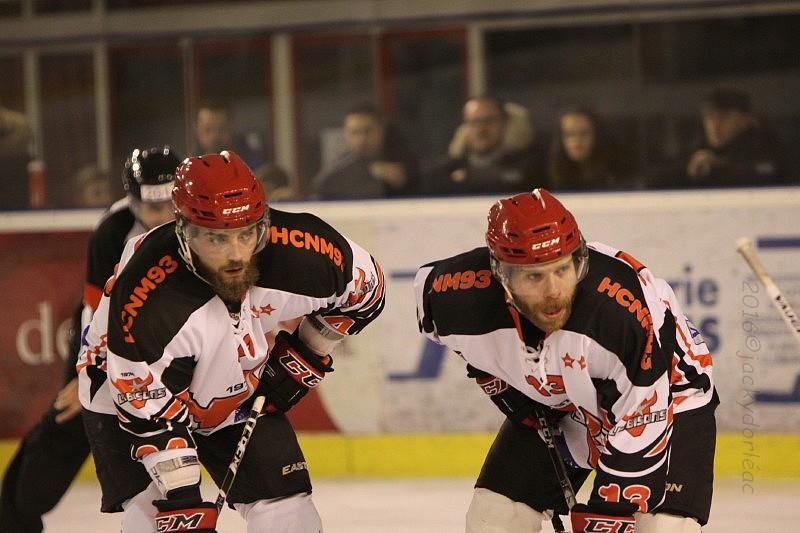 Tours  4 - 3 Neuilly/Marne