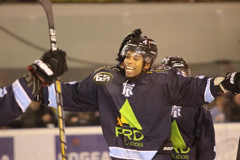 Tours  4 - 3 Neuilly/Marne