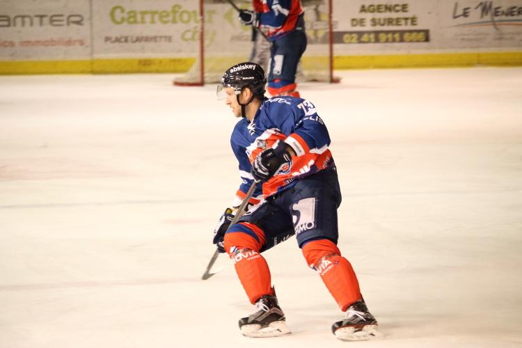 Angers  2 - 1 Chamonix / Morzine