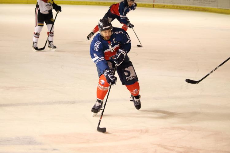 Angers  2 - 1 Chamonix / Morzine
