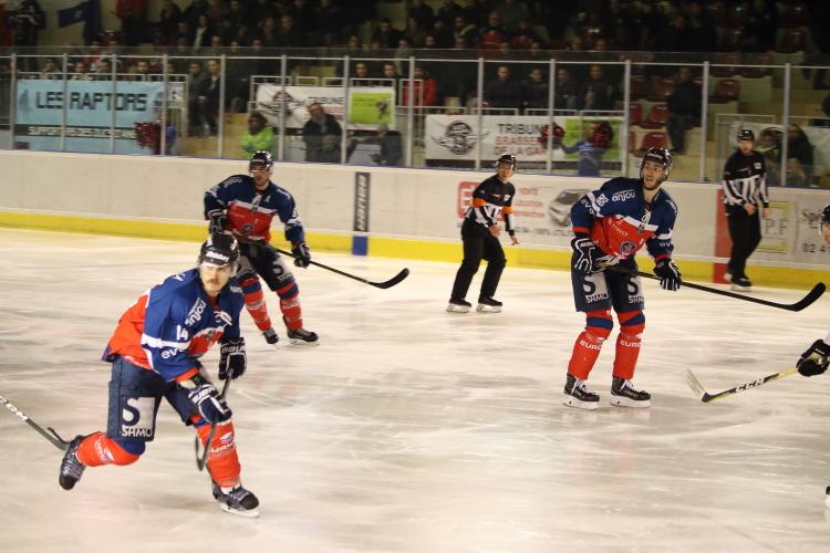 Angers  2 - 1 Chamonix / Morzine