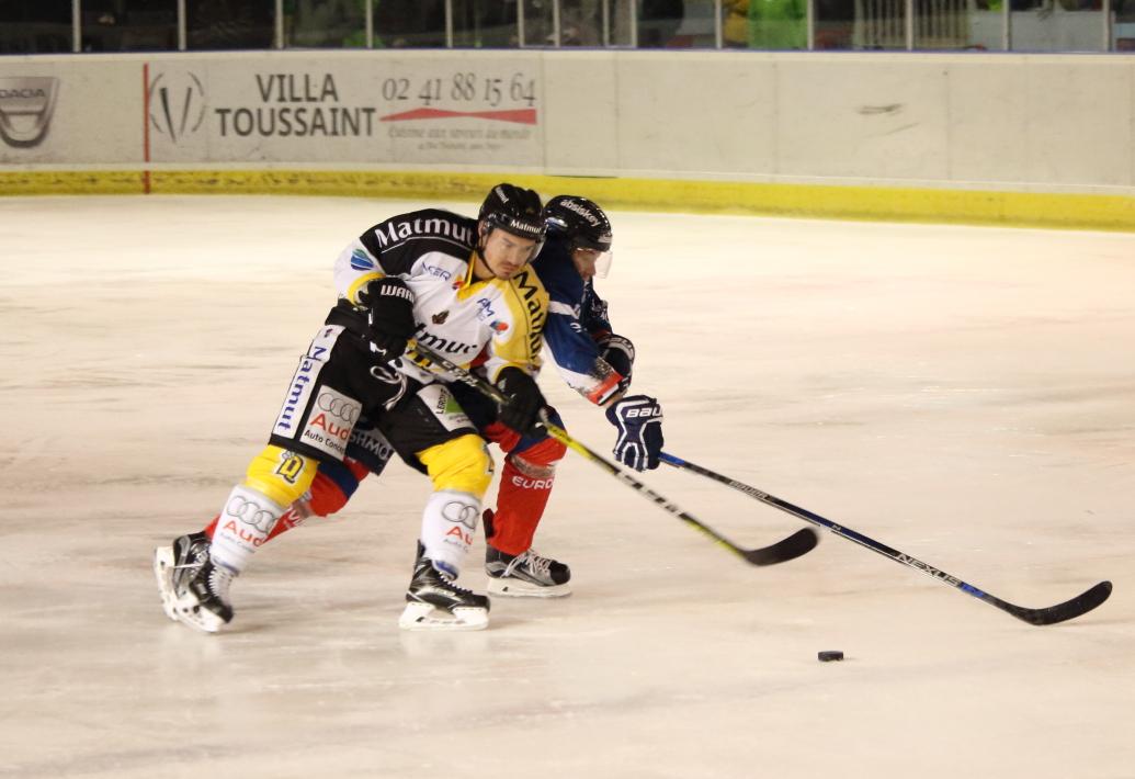 Angers  2 - 3 Rouen