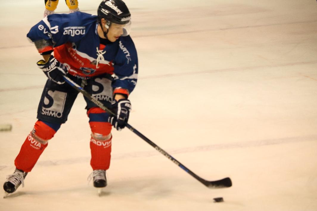 Angers  2 - 3 Rouen