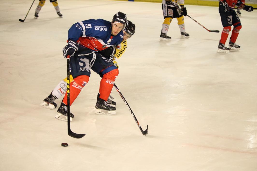Angers  2 - 3 Rouen