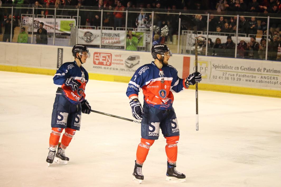 Angers  2 - 3 Rouen