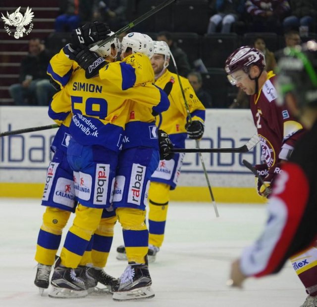 Photo hockey reportage NLA: Davos, le grand Davos