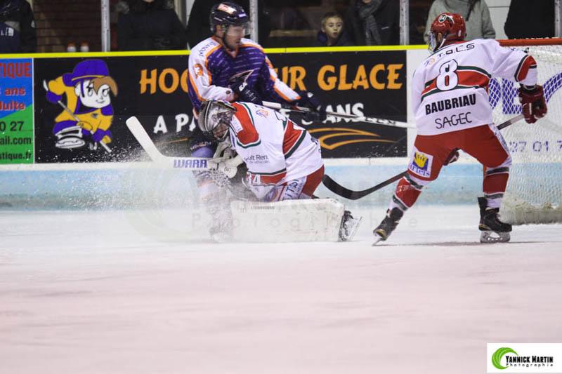 Clermont-Ferrand 3 - 12 Anglet
