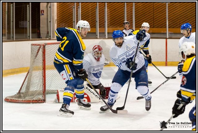 Photo hockey match Evry / Viry - Paris (FV) le 03/12/2016