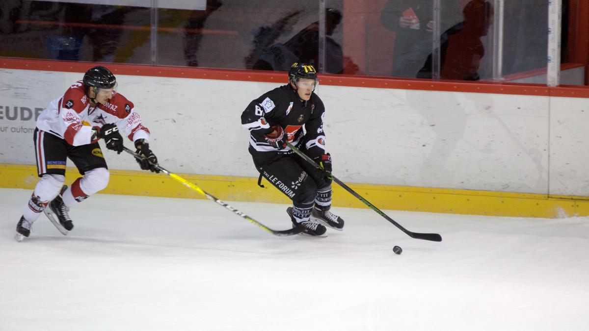 Amiens  3 - 4 Chamonix / Morzine