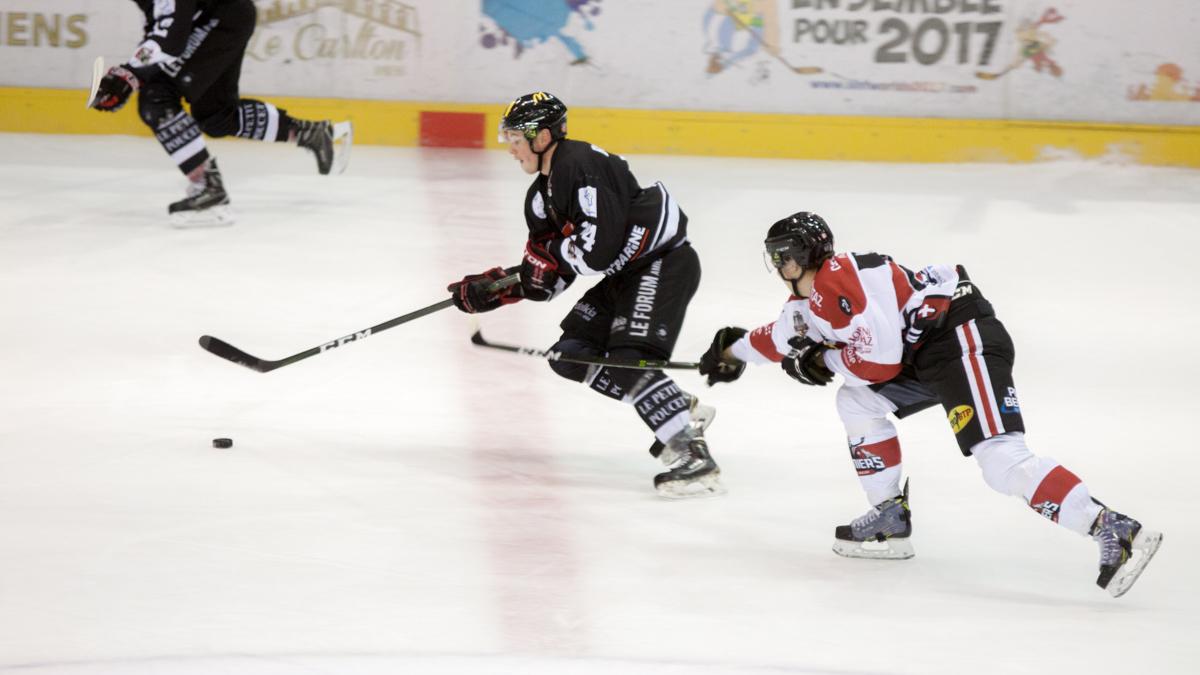 Amiens  3 - 4 Chamonix / Morzine