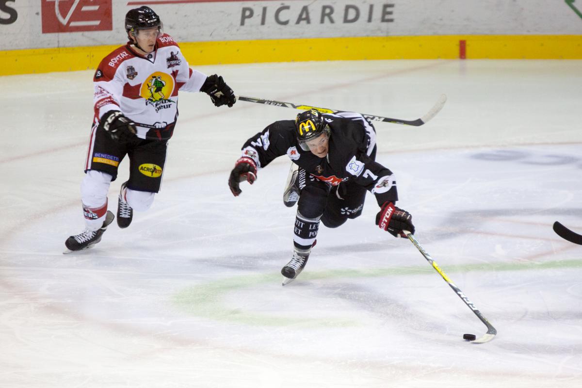 Amiens  3 - 4 Chamonix / Morzine