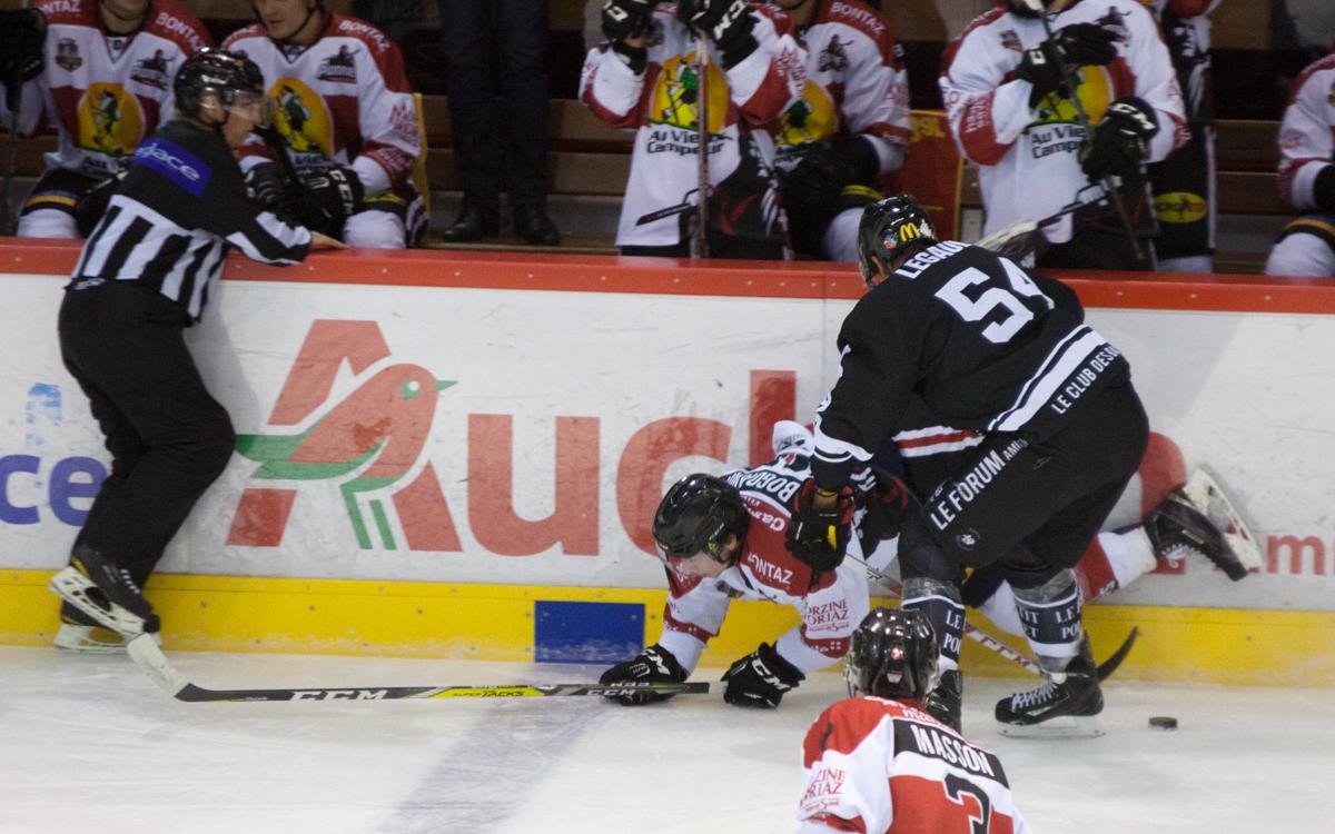 Amiens  3 - 4 Chamonix / Morzine