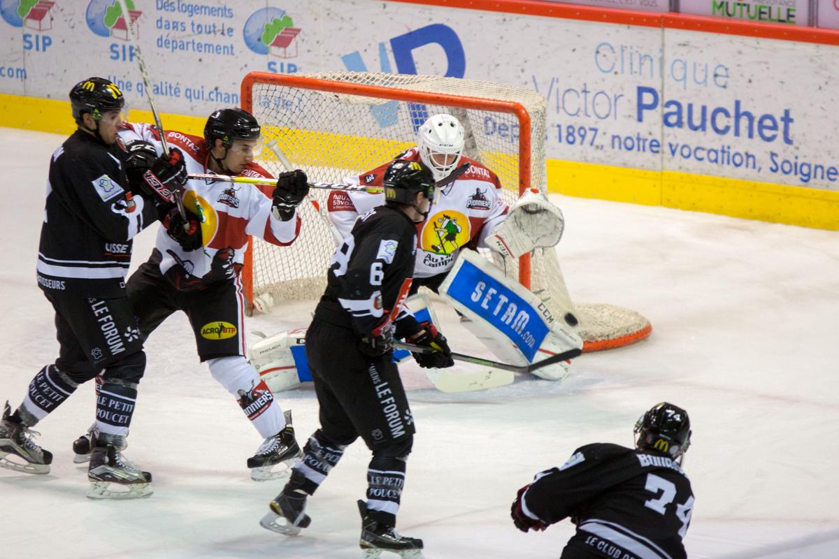 Amiens  3 - 4 Chamonix / Morzine