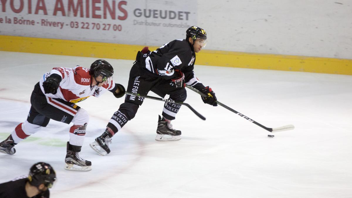 Amiens  3 - 4 Chamonix / Morzine