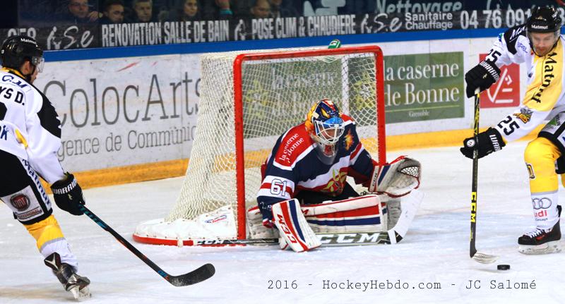 Grenoble  9 - 2 Rouen