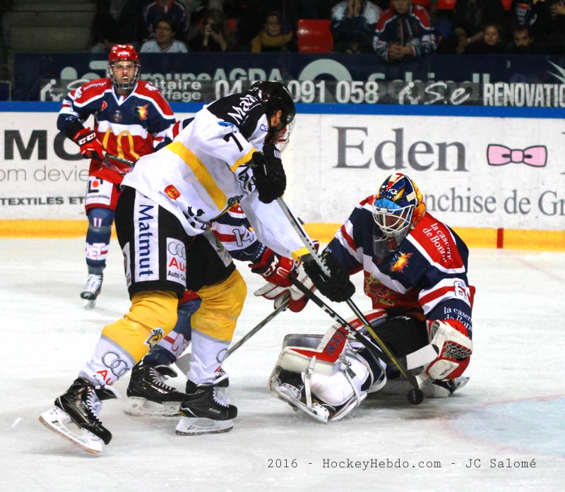 Grenoble  9 - 2 Rouen