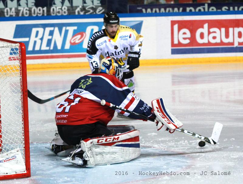 Grenoble  9 - 2 Rouen