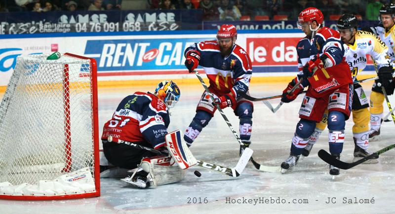 Grenoble  9 - 2 Rouen