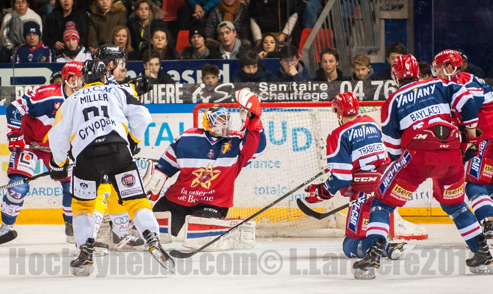 Grenoble  9 - 2 Rouen