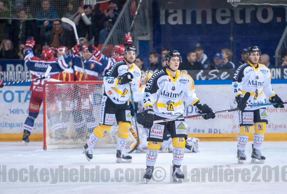 Grenoble  9 - 2 Rouen
