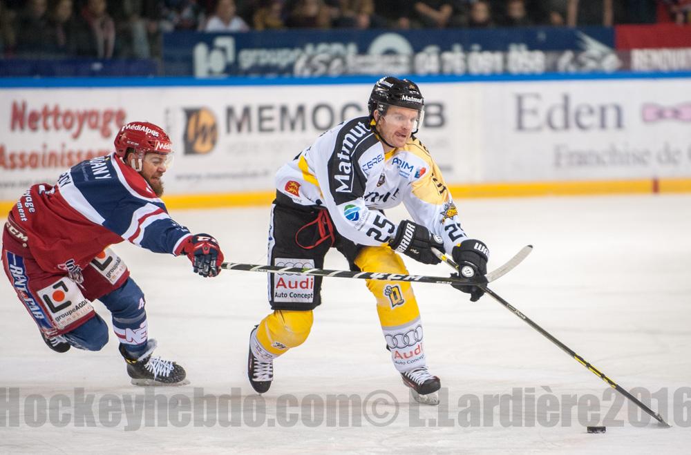 Grenoble  9 - 2 Rouen