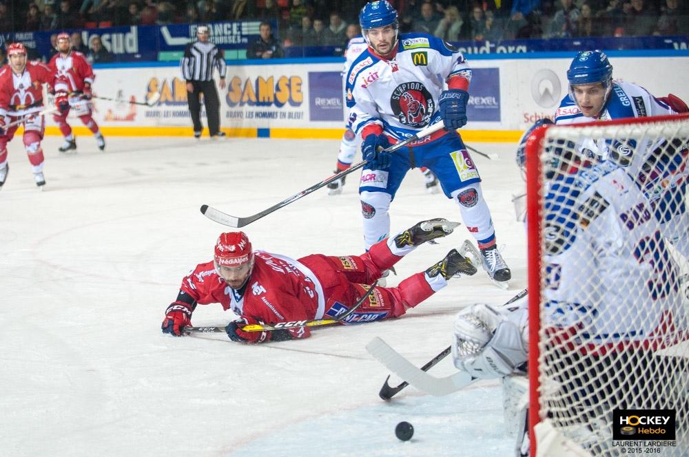 Grenoble  4 - 1 Mulhouse