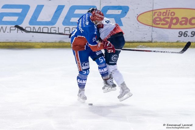 Photo hockey match Lyon - Angers  le 23/12/2016