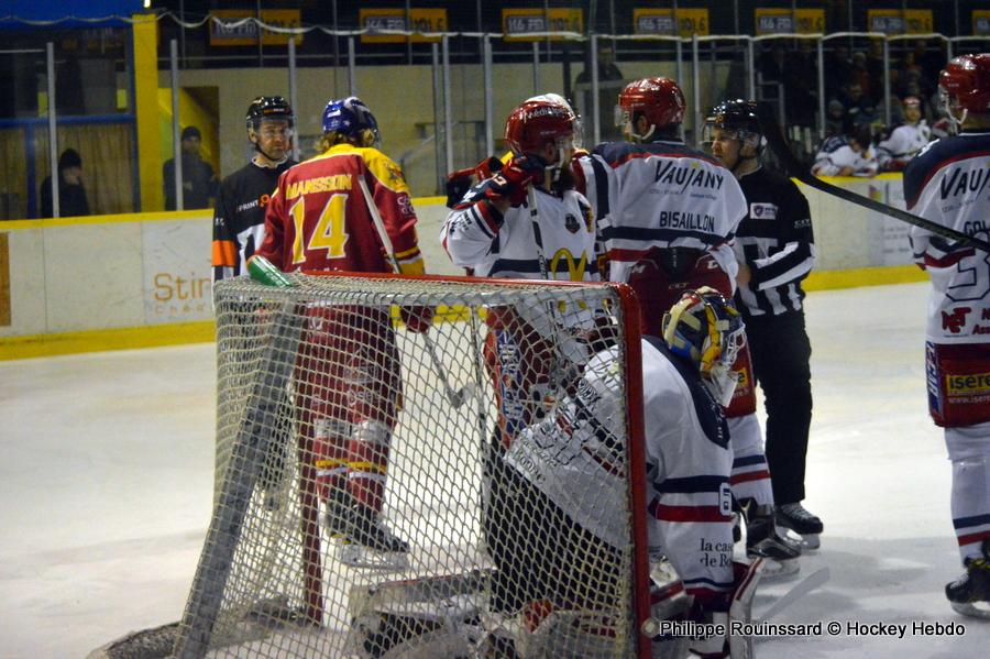 Dijon  1 - 2 Grenoble 